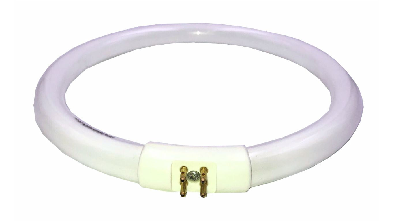 Magnifying Lamp - Circular Globe 18cm