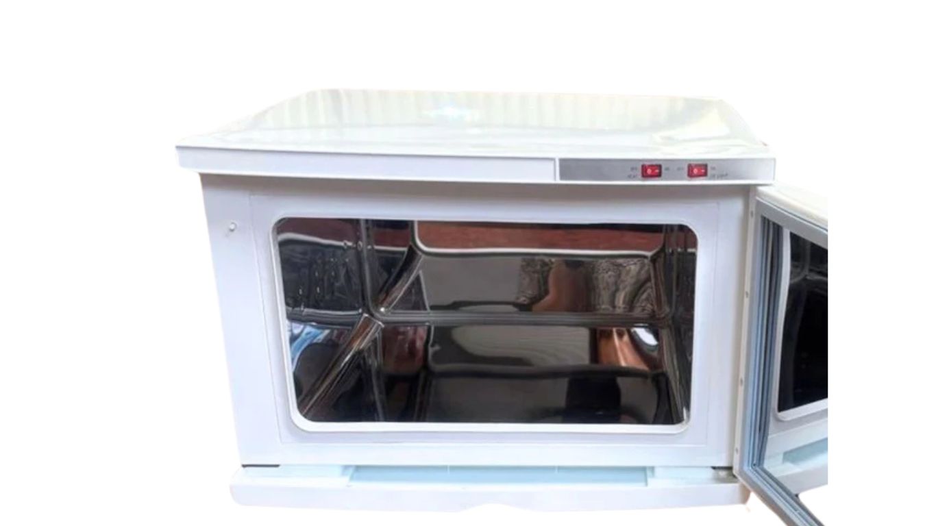 Hot Cabinet with UV Sterliser 23L