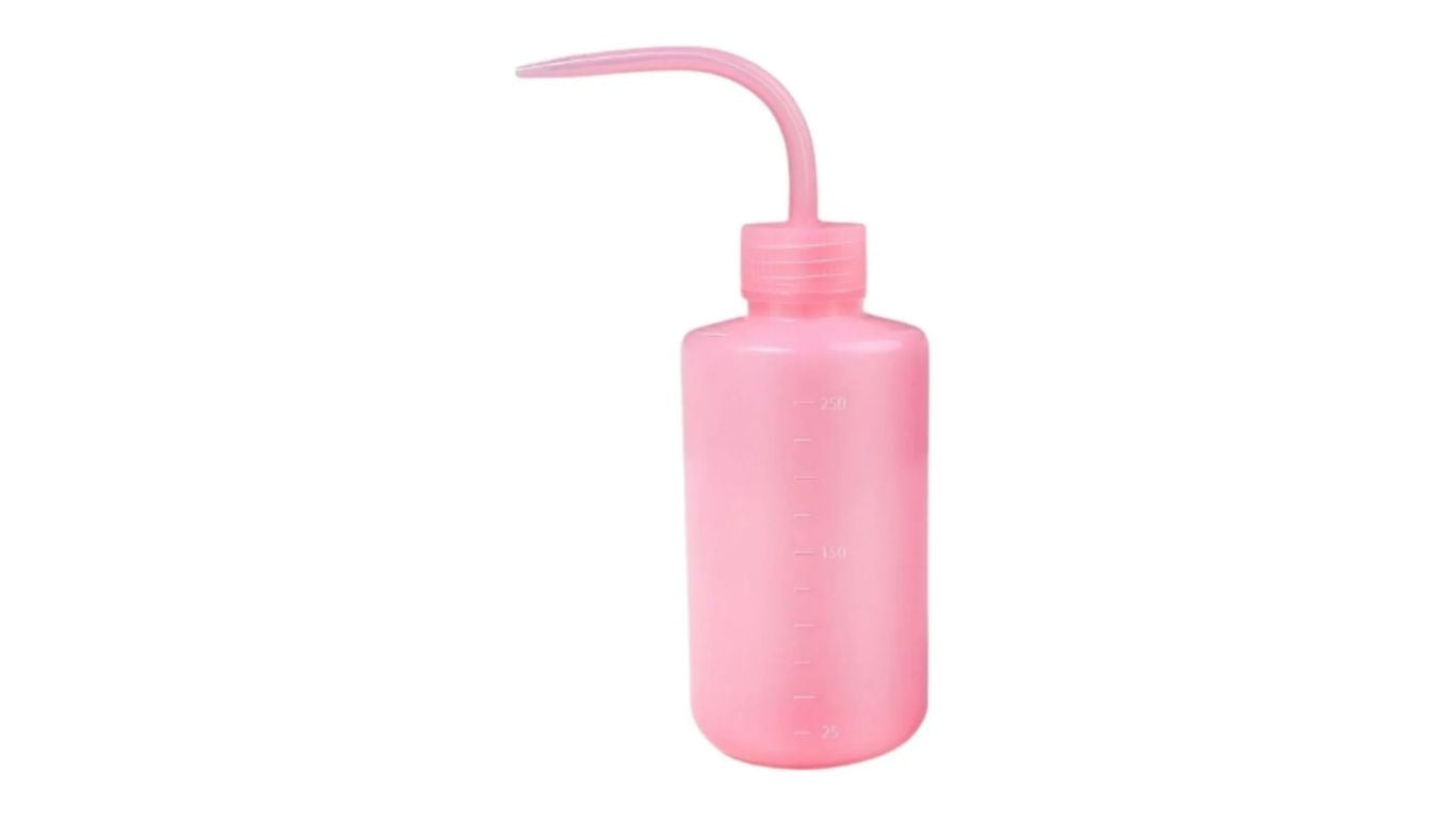 Bottle with curved stem 250ml
